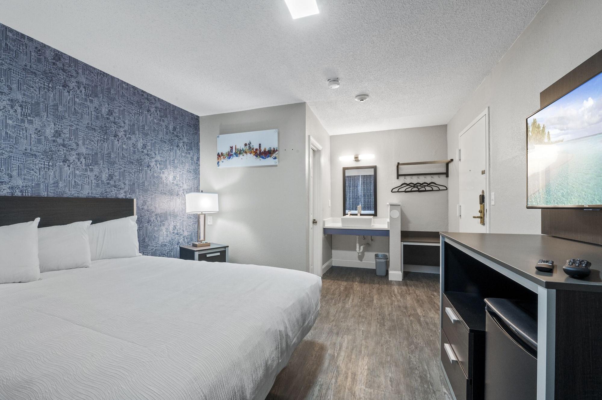 Super 8 By Wyndham Watertown/Cambridge/Boston Area 호텔 외부 사진